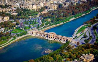 حمل بار از مشهد به اصفهان با خاور نیسان کامیون تریلی ده چرخ